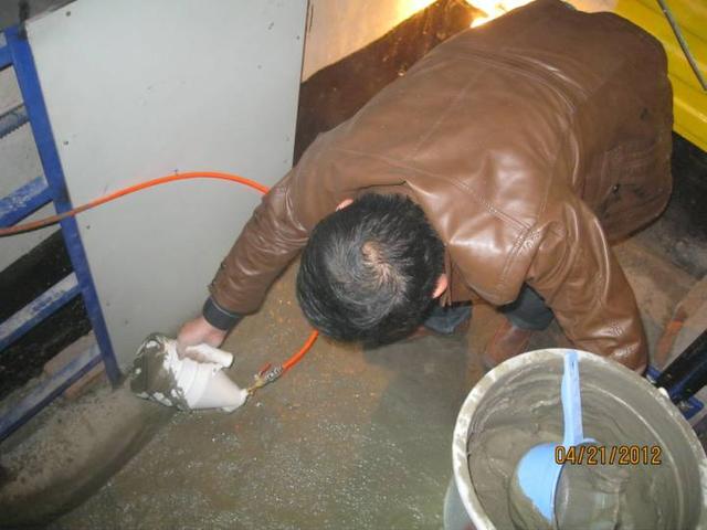 電(diàn)梯井堵漏