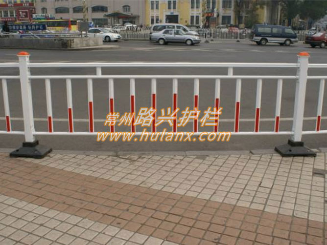人行（háng）道護欄